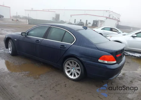 2004 BMW 745I z USA, uszkodzony, nr VIN WBAGL63514DP73135
